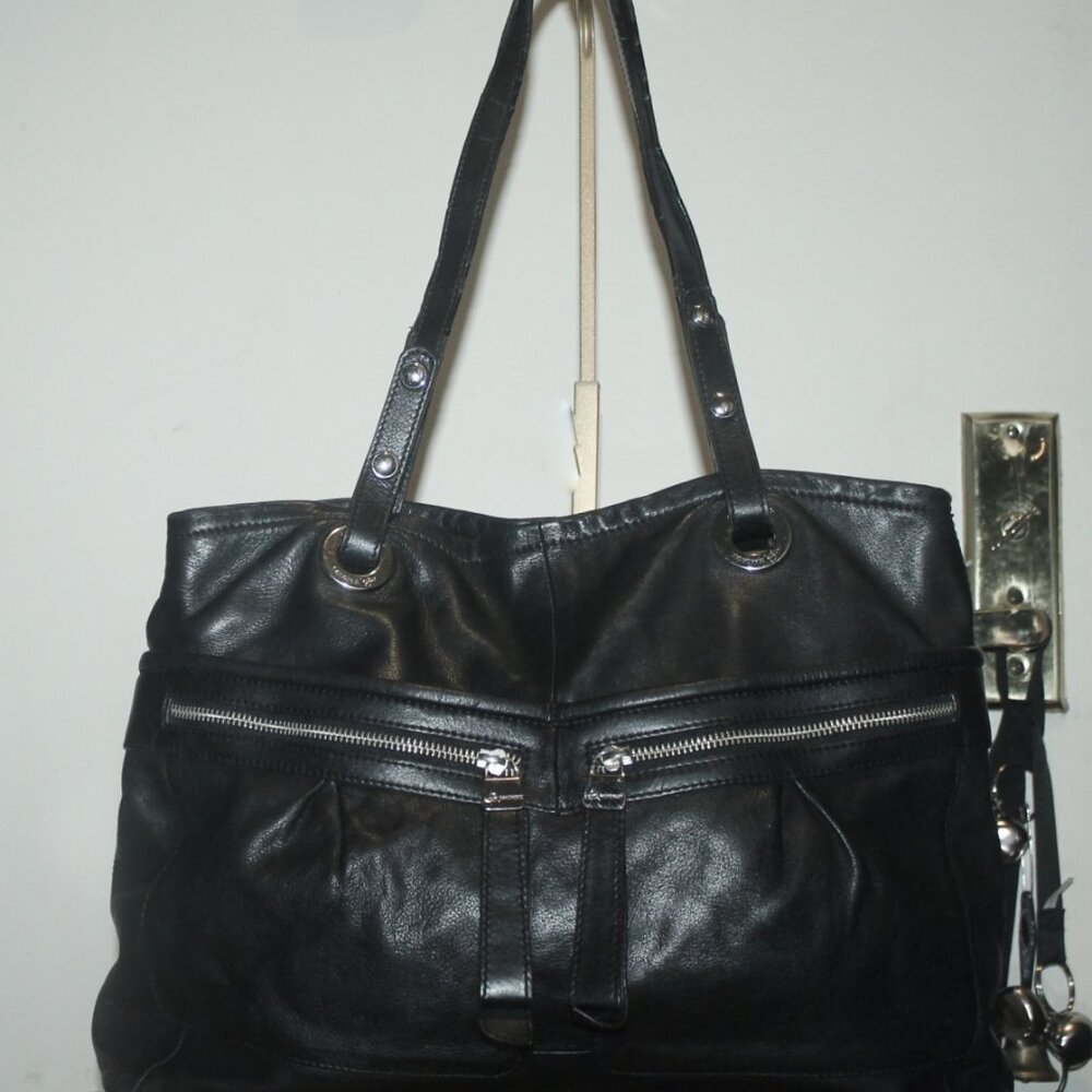 $328 B. Makowsky Large Super Soft Leather Tote Shoulder Bag w Tons of Pockets